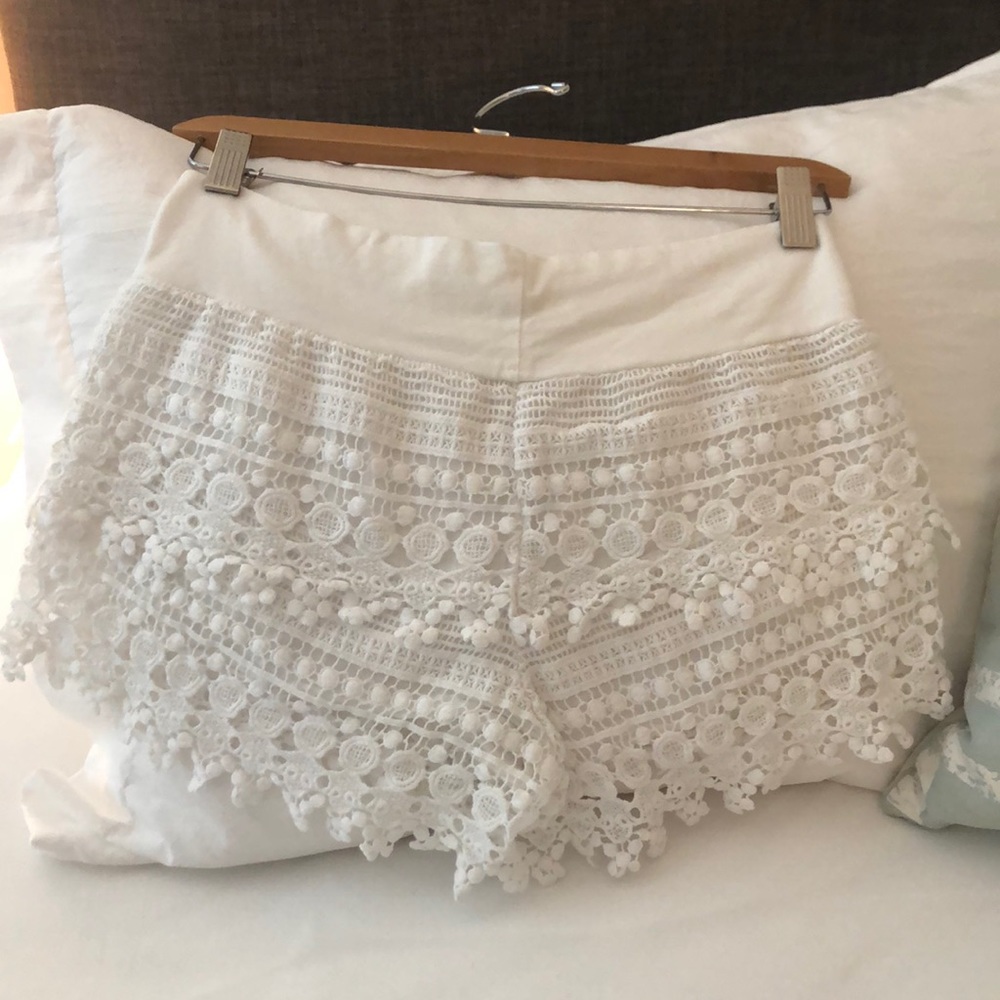 White Crochet Lace Boy Shorts Size Small: New